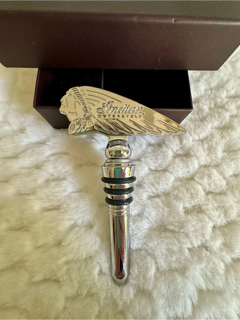NIB, Indian Motorcycle Chrome Bottle Stopper - Silver